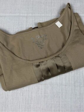 by Chico’s  Beige Scoop Neck Tank with Silk Pleat L (Chico’s Sz 2)